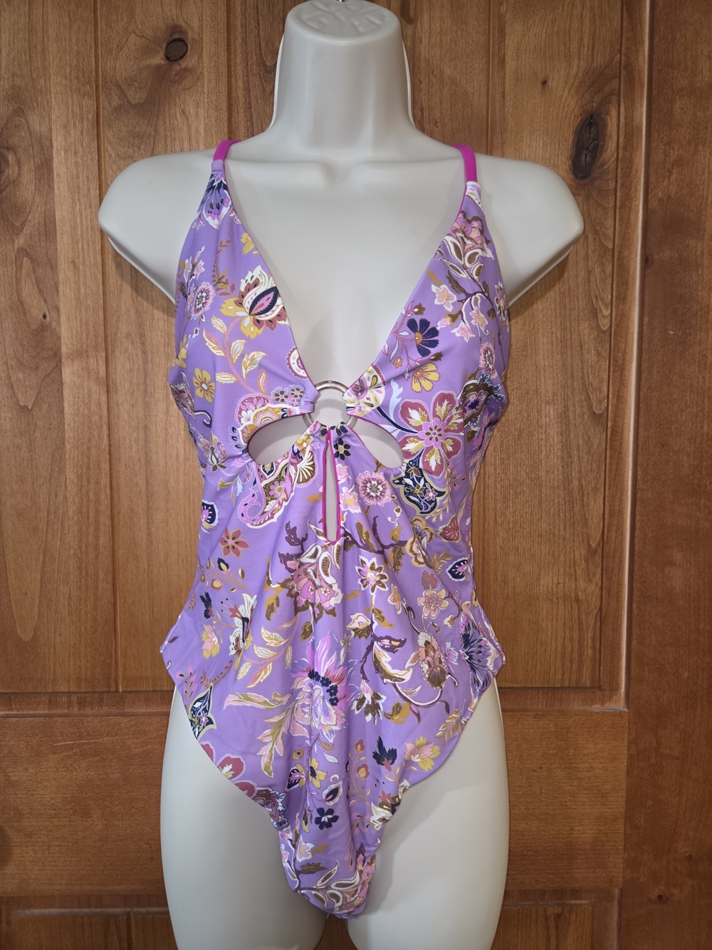 Cupshe Purple Floral One-Piece Swimsuit‎ with Ring Cutout